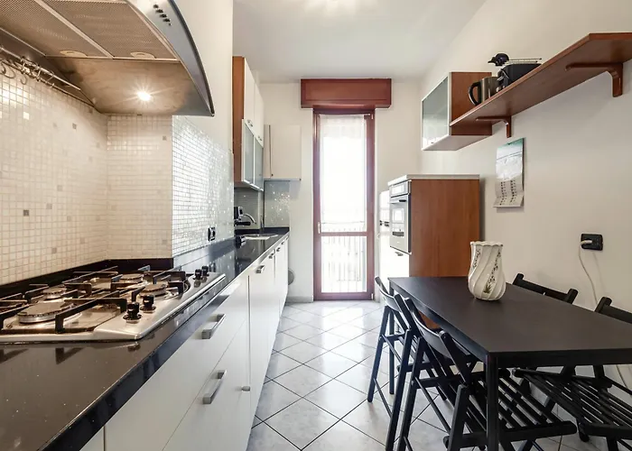 Milano Rogoredo Balcony Apartment